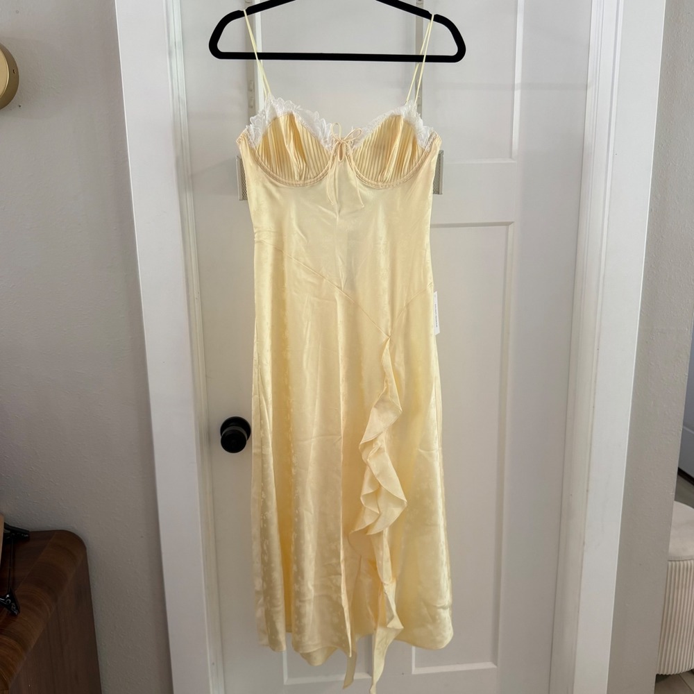 For Love& Lemons Chania Midi Dress Butter Yellow Floral Lace Trim L NWT Coquette